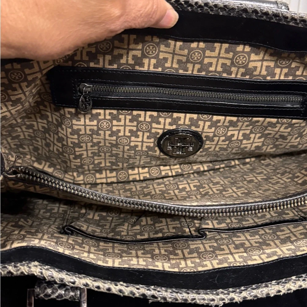 Tory Burch chic leather